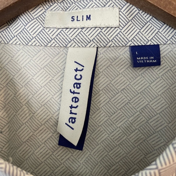 Artefact casual button down pattern shirt. - Picture 3 of 4